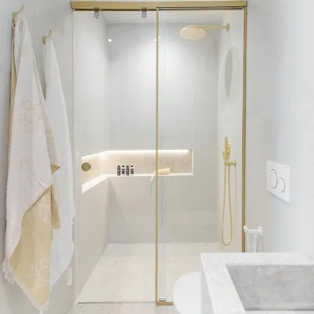 Lägenhetshotell Porta Marina 4*