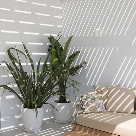 Ξενοδοχείο με διαμερίσματα Porta Marina Naxos City